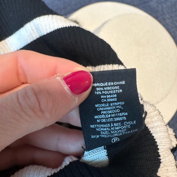 Theory Striped Long Sleeve Sweater - Picture 4 of 4